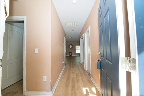 House in Gibsonton, Florida 3 bedrooms, 132.94 sq.m. № 1918348 - photo 6
