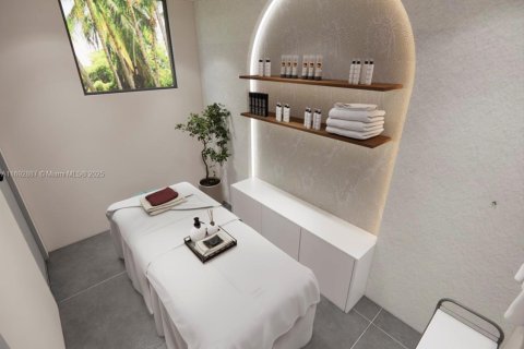 Commercial property in Miami Beach, Florida № 1934182 - photo 8