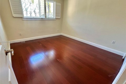 Condo in Palmetto Bay, Florida, 1 bedroom  № 2087181 - photo 7