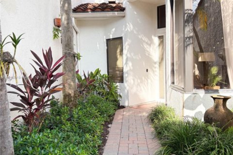 Adosado en alquiler en Wellington, Florida, 4 dormitorios, 293.85 m2 № 2060232 - foto 4