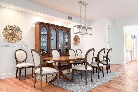 Adosado en alquiler en Wellington, Florida, 4 dormitorios, 293.85 m2 № 2060232 - foto 7