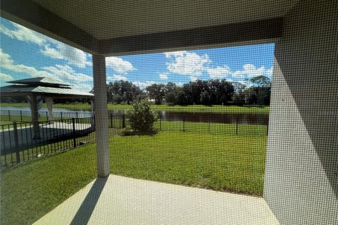 Villa ou maison à louer à Sanford, Floride: 4 chambres, 186.64 m2 № 2415511 - photo 2