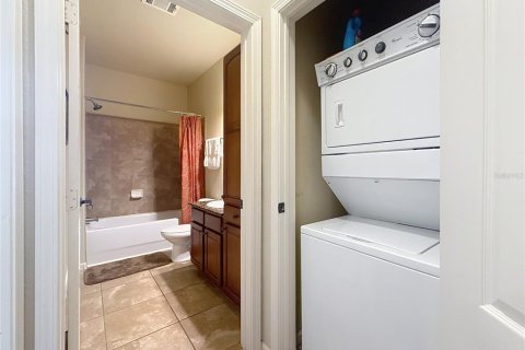 Condominio en alquiler en Davenport, Florida, 2 dormitorios, 96.53 m2 № 1919752 - foto 7