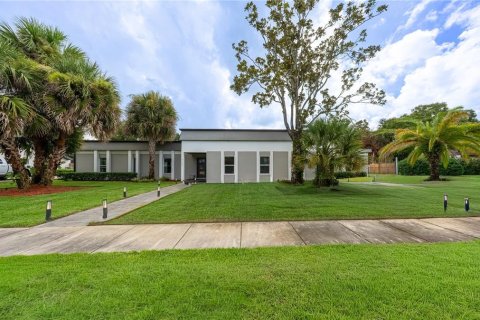 Villa ou maison à vendre à Orlando, Floride: 4 chambres, 313.82 m2 № 2396451 - photo 27