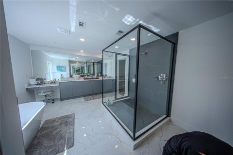 Villa ou maison à vendre à Orlando, Floride: 4 chambres, 313.82 m2 № 2396451 - photo 14