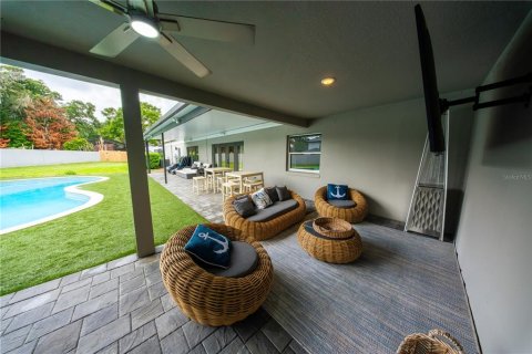 Villa ou maison à vendre à Orlando, Floride: 4 chambres, 313.82 m2 № 2396451 - photo 2