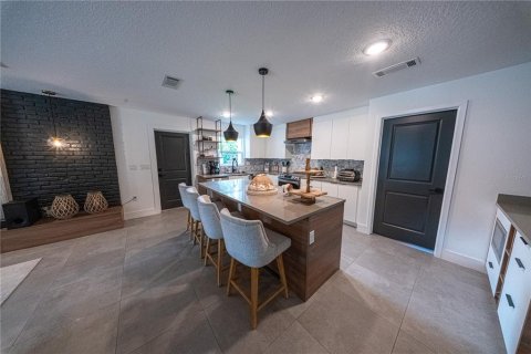 Villa ou maison à vendre à Orlando, Floride: 4 chambres, 313.82 m2 № 2396451 - photo 7
