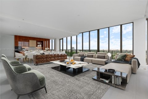 Condominio en venta en Miami, Florida, 4 dormitorios, 330.27 m2 № 1874276 - foto 5