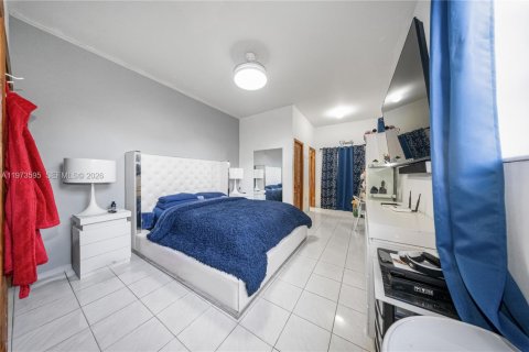 Купить виллу или дом в Майами, Флорида 5 спален, 209.12м2, № 2033391 - фото 8