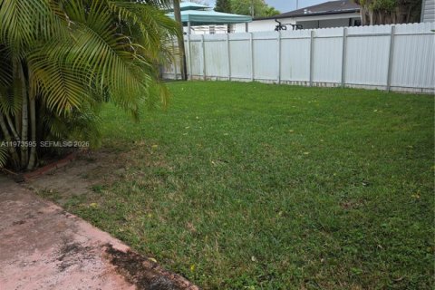 Купить виллу или дом в Майами, Флорида 5 спален, 209.12м2, № 2033391 - фото 23