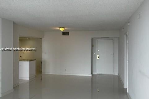 Copropriété à louer à Hollywood, Floride: 1 chambre, 111.67 m2 № 2010964 - photo 6