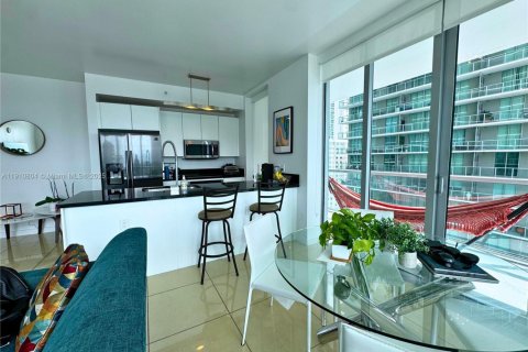 Condominio en venta en Miami, Florida, 2 dormitorios, 102.84 m2 № 1965981 - foto 8