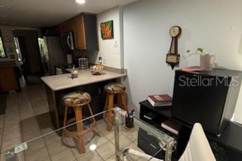 Condo in Orlando, Florida, 3 bedrooms № 2234498 - photo 13