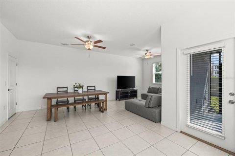 Townhouse in BELMONT in Sun City Center, Florida 3 bedrooms, 172.24 sq.m. № 2379461 - photo 12