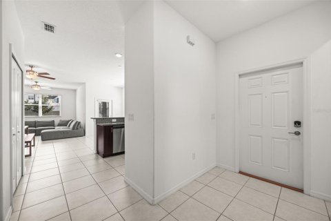 Townhouse in BELMONT in Sun City Center, Florida 3 bedrooms, 172.24 sq.m. № 2379461 - photo 9