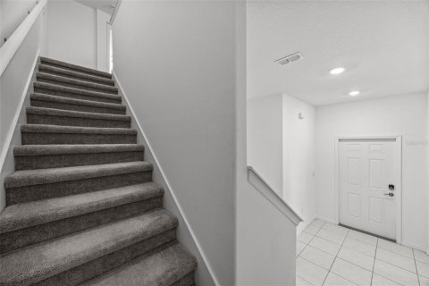Townhouse in BELMONT in Sun City Center, Florida 3 bedrooms, 172.24 sq.m. № 2379461 - photo 20