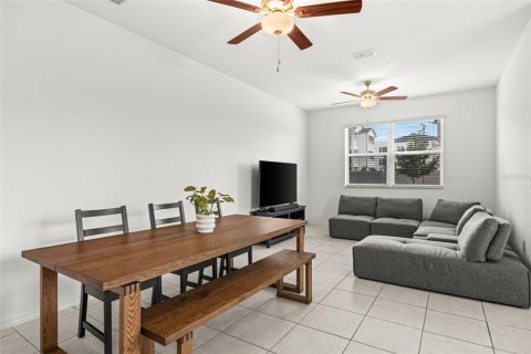 Townhouse in BELMONT in Sun City Center, Florida 3 bedrooms, 172.24 sq.m. № 2379461 - photo 14