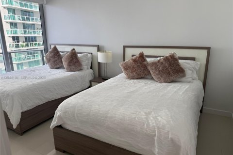 Снять в аренду кондоминиум в Майами, Флорида 2 спальни, 109.44м2, № 2145855 - фото 4