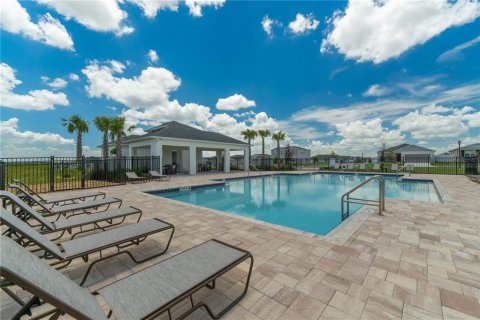 House in Haines City, Florida 4 bedrooms, 185.9 sq.m. № 1854324 - photo 28