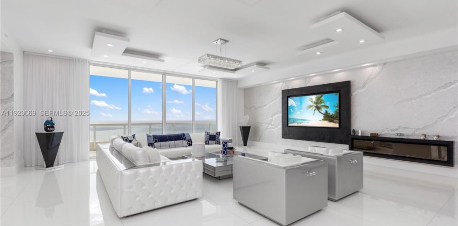 Кондоминиум с 6 спальнями в Санни-Айлс-Бич, Флорида № 2038830