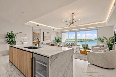 Condo à Clearwater, Floride, 3 chambres  № 2095670