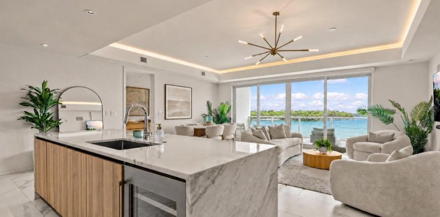 Condo à Clearwater, Floride, 3 chambres  № 2095670