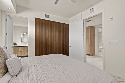 Copropriété à vendre à Clearwater, Floride: 3 chambres, 175.03 m2 № 2095670 - photo 16