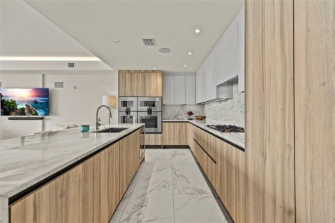 Copropriété à vendre à Clearwater, Floride: 3 chambres, 175.03 m2 № 2095670 - photo 9