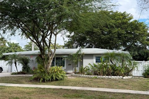 Villa ou maison à Plantation, Floride 3 chambres, 178.19 m2 № 2152131
