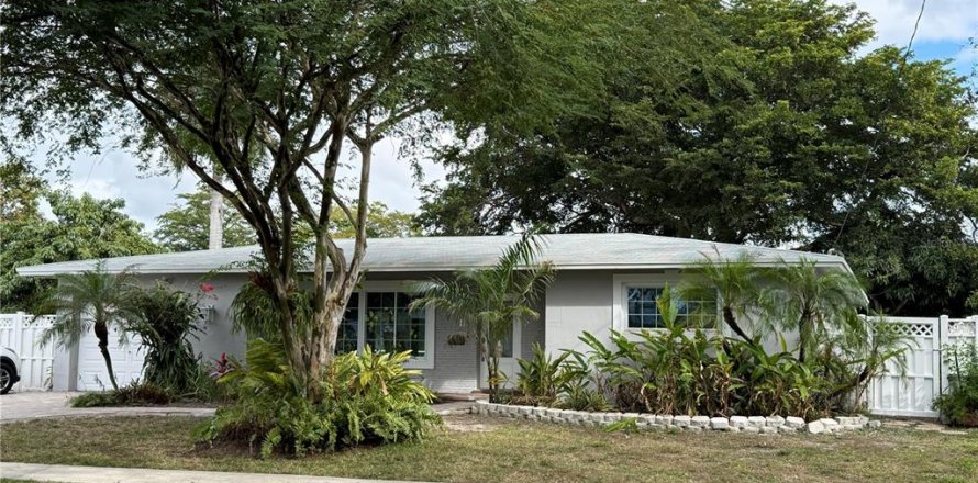 Villa ou maison à Plantation, Floride 3 chambres, 178.19 m2 № 2152131