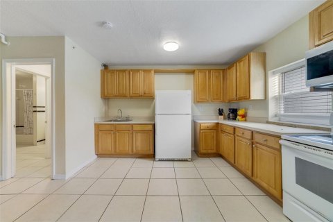Propiedad comercial en alquiler en Rockledge, Florida, 459.87 m2 № 1808474 - foto 18