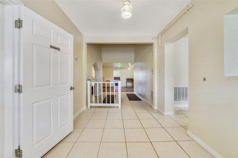 Propiedad comercial en alquiler en Rockledge, Florida, 459.87 m2 № 1808474 - foto 7
