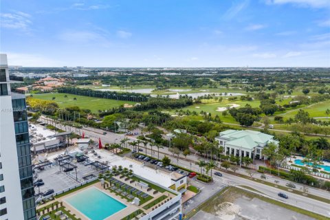 Condo in Doral, Florida, 1 bedroom  № 1939792 - photo 19