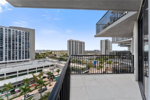 Condo in Doral, Florida, 1 bedroom  № 1939792 - photo 11