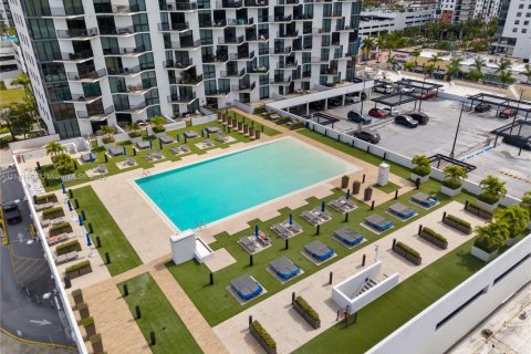 Condo in Doral, Florida, 1 bedroom  № 1939792 - photo 20