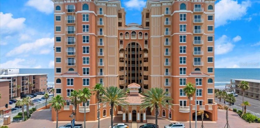 Condominio en Daytona Beach, Florida, 3 dormitorios № 1690862