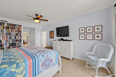 Condo in Daytona Beach, Florida, 3 bedrooms  № 1690862 - photo 13