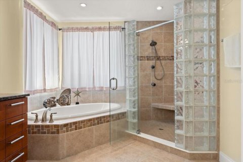 Condo in Daytona Beach, Florida, 3 bedrooms  № 1690862 - photo 15