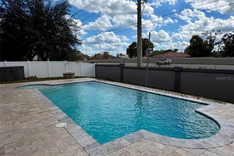 Villa ou maison à vendre à Spring Hill, Floride: 4 chambres, 210.98 m2 № 2420265 - photo 17