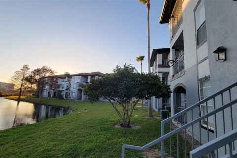 Condominio en venta en Orlando, Florida, 2 dormitorios, 98.66 m2 № 1909603 - foto 13