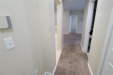 Condominio en venta en Orlando, Florida, 2 dormitorios, 98.66 m2 № 1909603 - foto 2