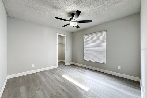 House in Lake Mary, Florida 3 bedrooms, 143.26 sq.m. № 1856757 - photo 11