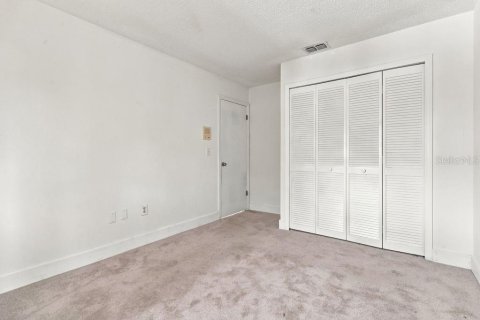 Villa ou maison à vendre à Apopka, Floride: 4 chambres, 148.74 m2 № 2351454 - photo 28