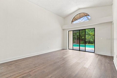 Villa ou maison à vendre à Apopka, Floride: 4 chambres, 148.74 m2 № 2351454 - photo 17
