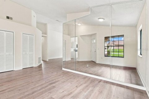 Villa ou maison à vendre à Apopka, Floride: 4 chambres, 148.74 m2 № 2351454 - photo 11