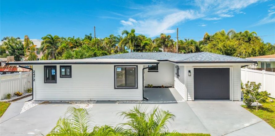 Villa ou maison à Dunedin, Floride 3 chambres, 151.99 m2 № 2385677