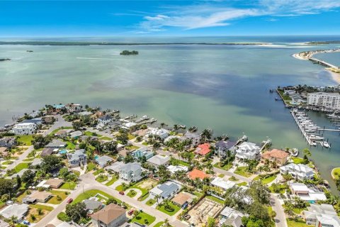 Villa ou maison à louer à Dunedin, Floride: 3 chambres, 151.99 m2 № 2385677 - photo 7