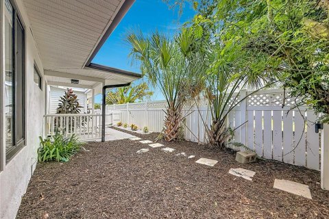 Villa ou maison à louer à Dunedin, Floride: 3 chambres, 151.99 m2 № 2385677 - photo 9