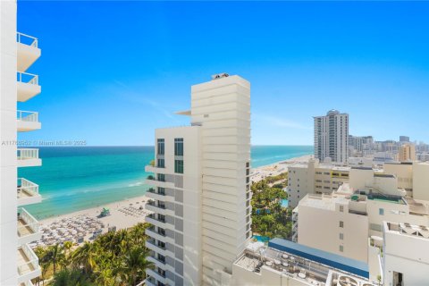 Copropriété à vendre à Miami Beach, Floride: 49.98 m2 № 1940596 - photo 2