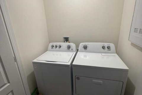 Touwnhouse à louer à Davenport, Floride: 3 chambres, 136.01 m2 № 2098656 - photo 28